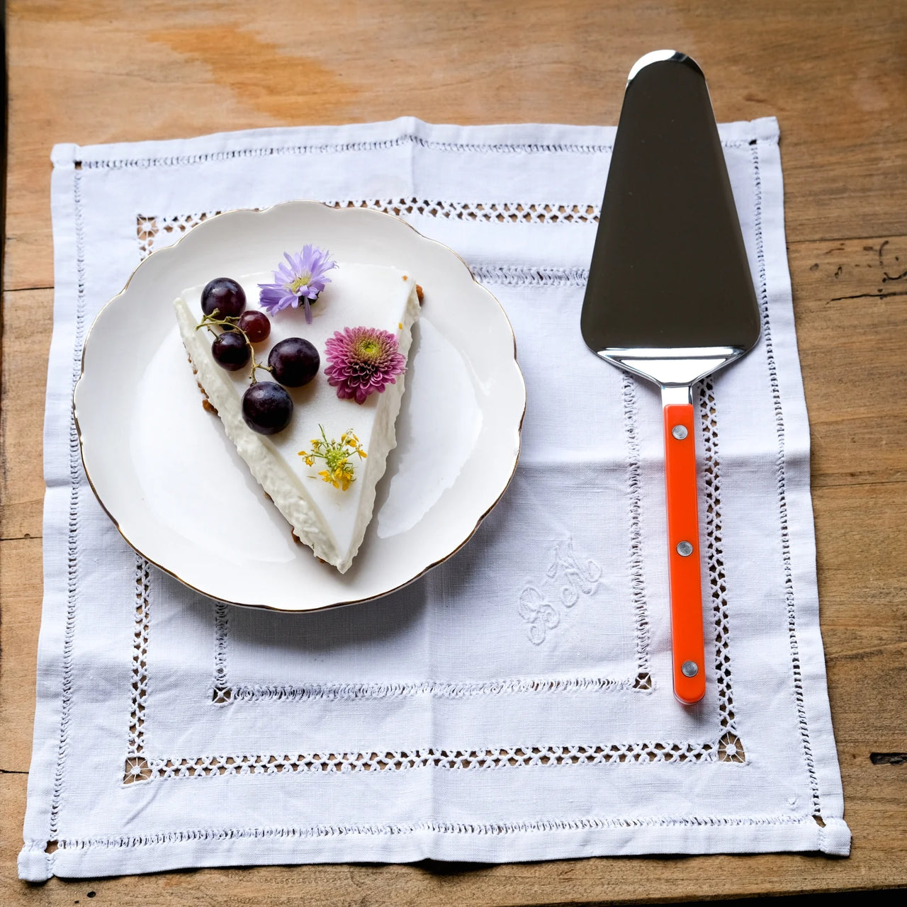Sabre Paris Tart Server