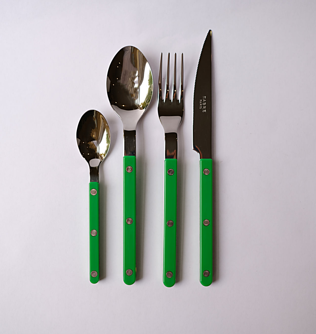 Sabre Paris Bistrot Solid Cutlery 16pc Set - Garden Green