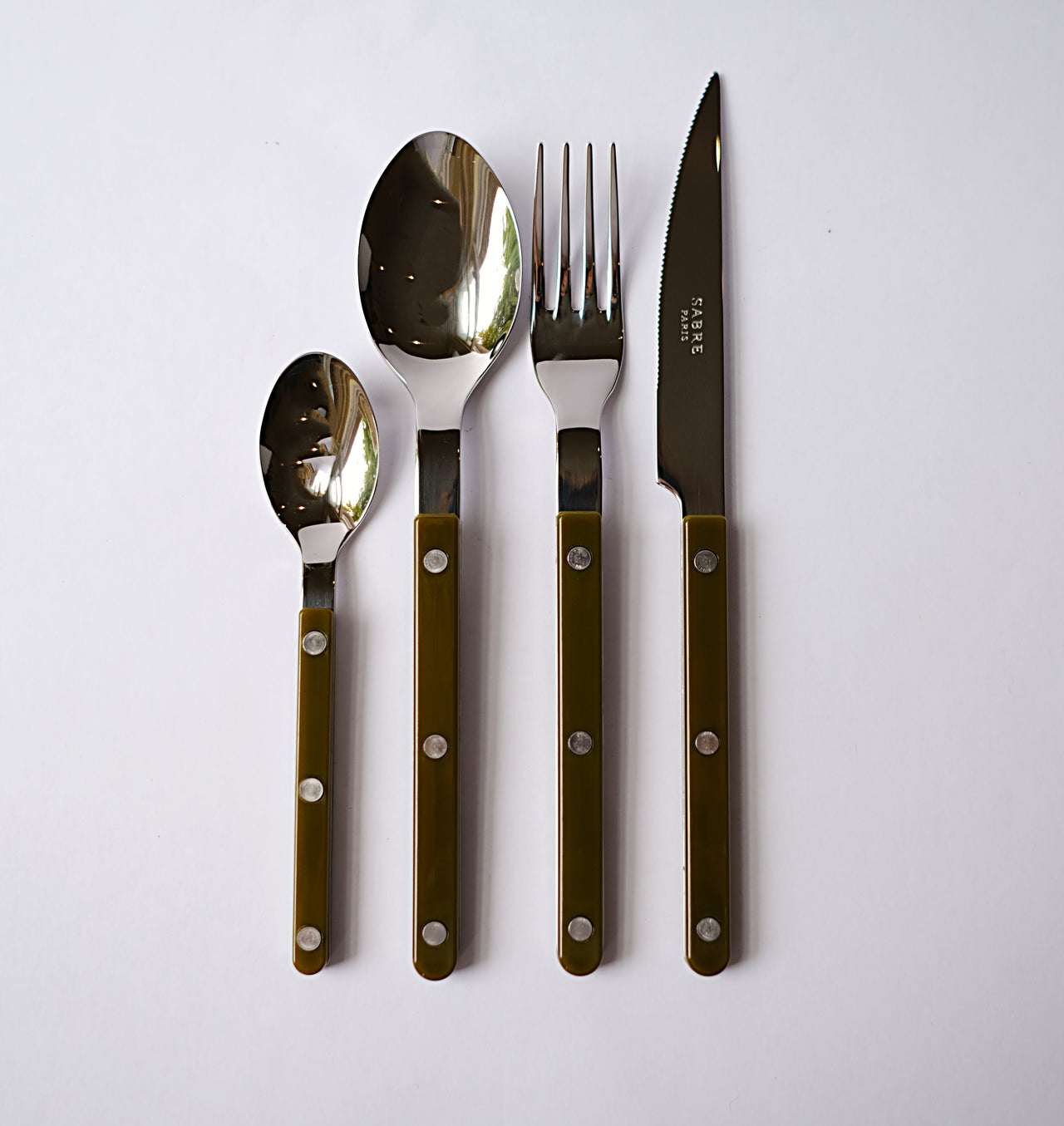 Sabre Paris Bistrot Solid Cutlery 16pc Set - Green Fern