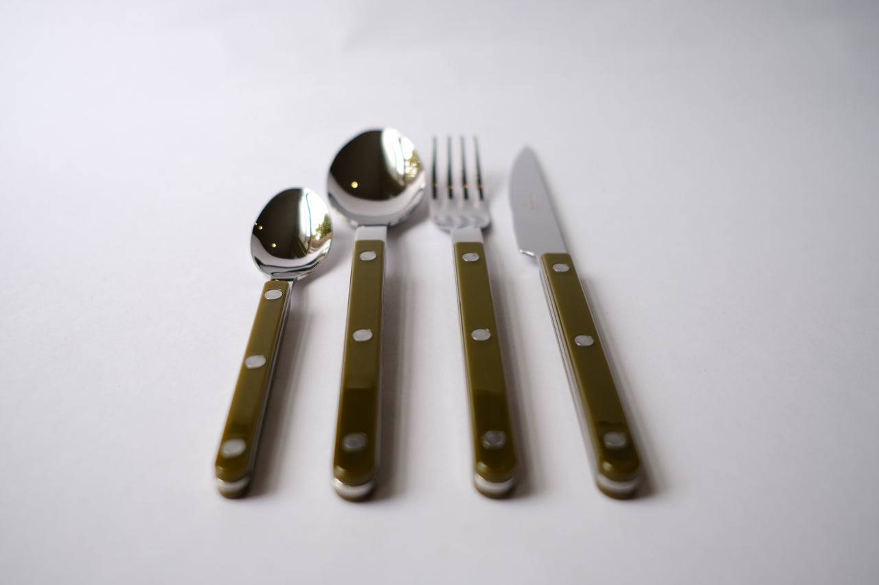 Sabre Paris Bistrot Solid Cutlery 16pc Set - Green Fern