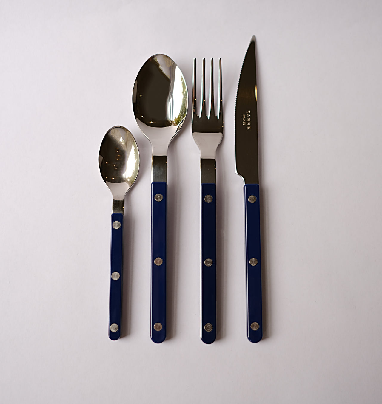 Sabre Paris Bistrot Solid Cutlery 16pc Set - Navy Blue