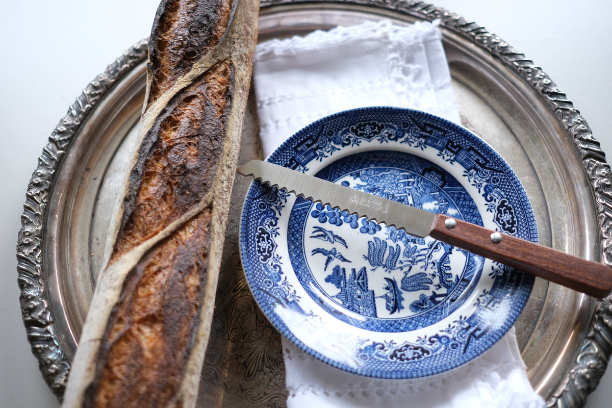 LA FOURMI Baguette Bread Knife